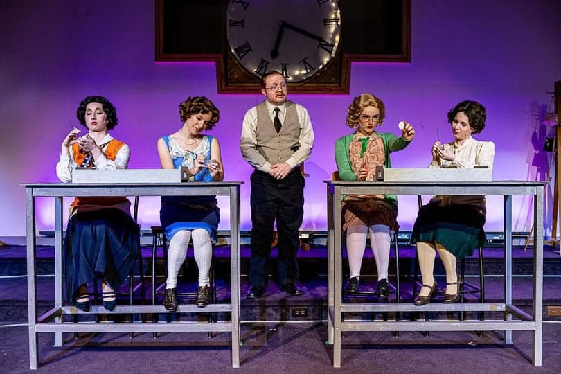 These Shining Lives, the dial painters